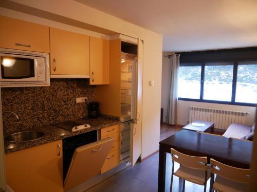 Foto de una habitación de Alquileres Vacacionales La Merceria B - Vacances Pirinenca