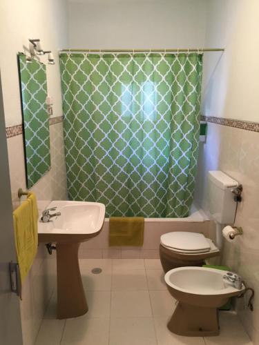 Foto del baño de Albergue Oriente DNA Rooms