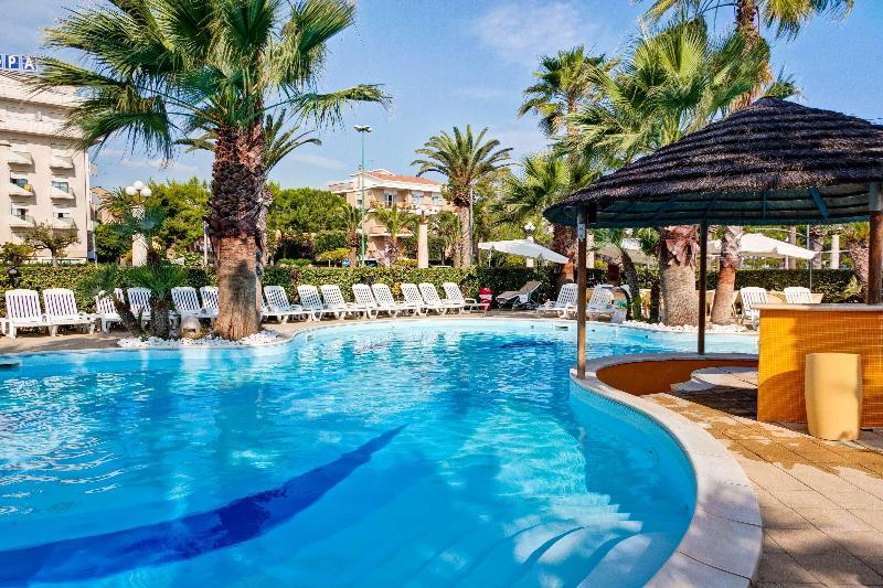 Foto general de Hotel Europa Beach Village
