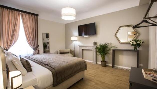 Foto de Bed-and-Breakfast Chic &amp; Town Luxury Rooms
