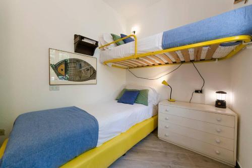 Foto de una habitación de Alquileres Vacacionales Hintown La Finestra on the Piazzetta in Portofino