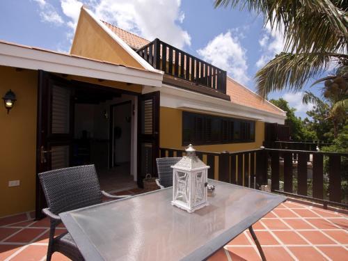 Room – Ocean View Villas