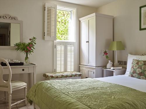 Room – Hotel Cotswold Grange