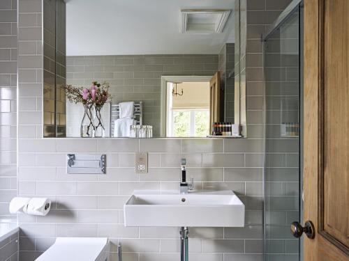 Bathroom – Hotel Cotswold Grange