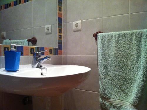 Foto del baño de Alquileres Vacacionales El Salat, alojamientos rurales
