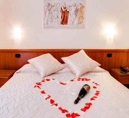 Foto de una habitación de Hotel Suite Caesar