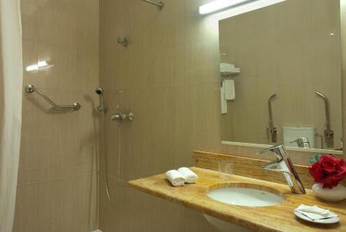 Foto del baño de Hotel Lagoa dos Pastorinhos