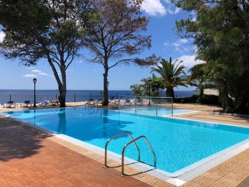 Foto de los servicios de Hotel Albatroz Beach &amp;amp; Yacht Club
