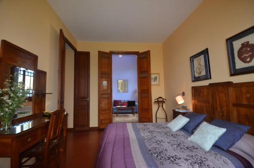 Foto de una habitación de Hotel Monumento Can Garay