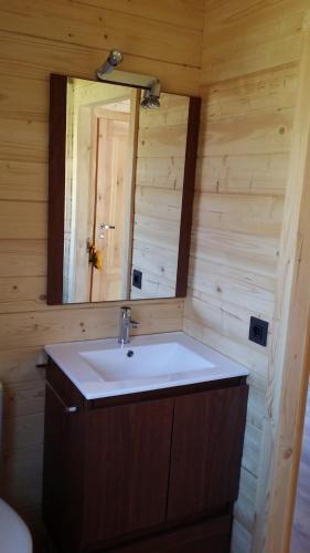 Foto del baño de Cabañas Madarsu