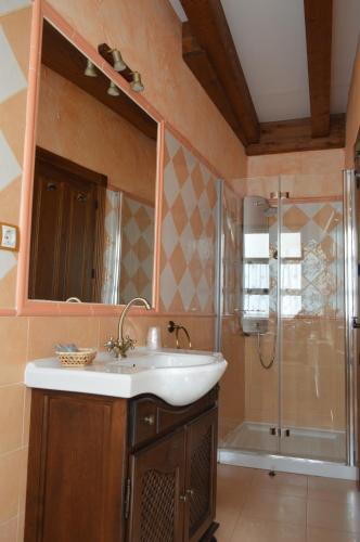 Foto del baño de Hostal El Marqués