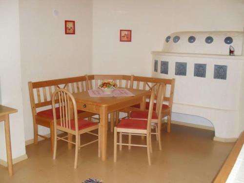 Foto de una habitación de Jugendgästehaus Oberau