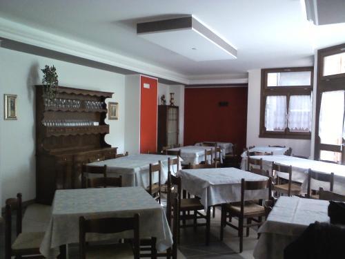 Foto de restauración de Aparthotel Residence Acero Rosso
