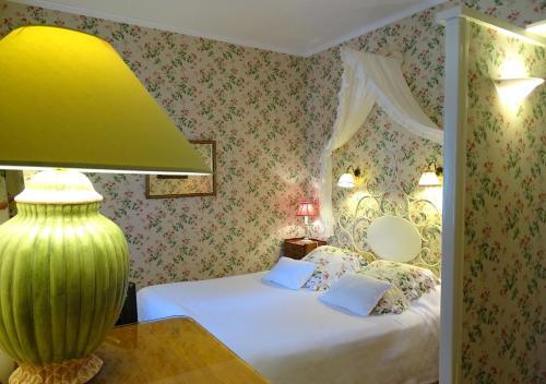 Foto de una habitación de TI AL LANNEC Hotel - Restaurant &amp;amp; Spa