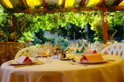 Foto de restauración de L&amp;#039; Escapade Hôtel &amp;amp; Restaurant