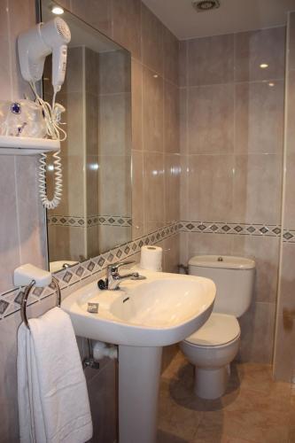 Foto del baño de Pensión Zumardi