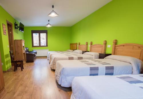 Room – Hostal Rural La Tintoreria
