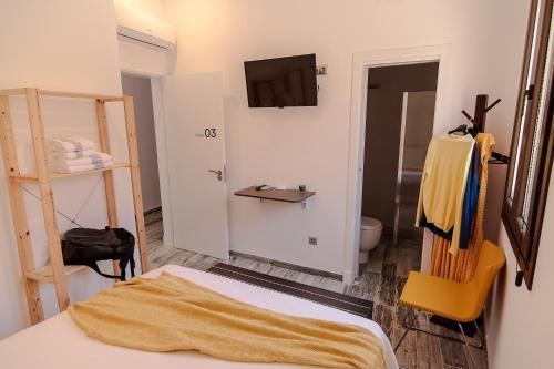 Foto de una habitación de The 8 Rooms House