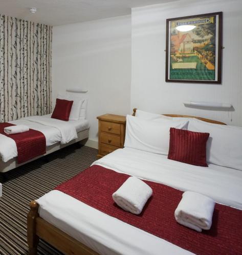 Foto de una habitación de St Athans Hotel