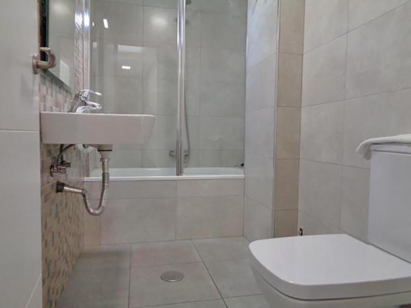 Foto del baño de Apartamentos Ramirez 3000