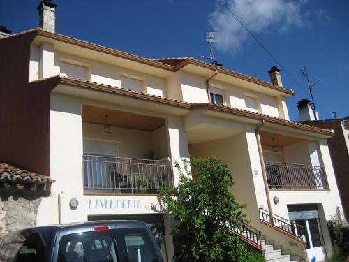 Foto del exterior de Apartamentos Rascafria Cerquilla