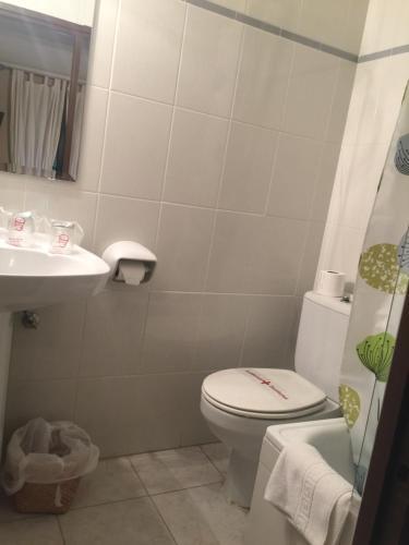 Foto del baño de Pensión Susierra