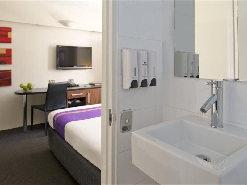 Foto de una habitación de Hotel Park Regis City Centre