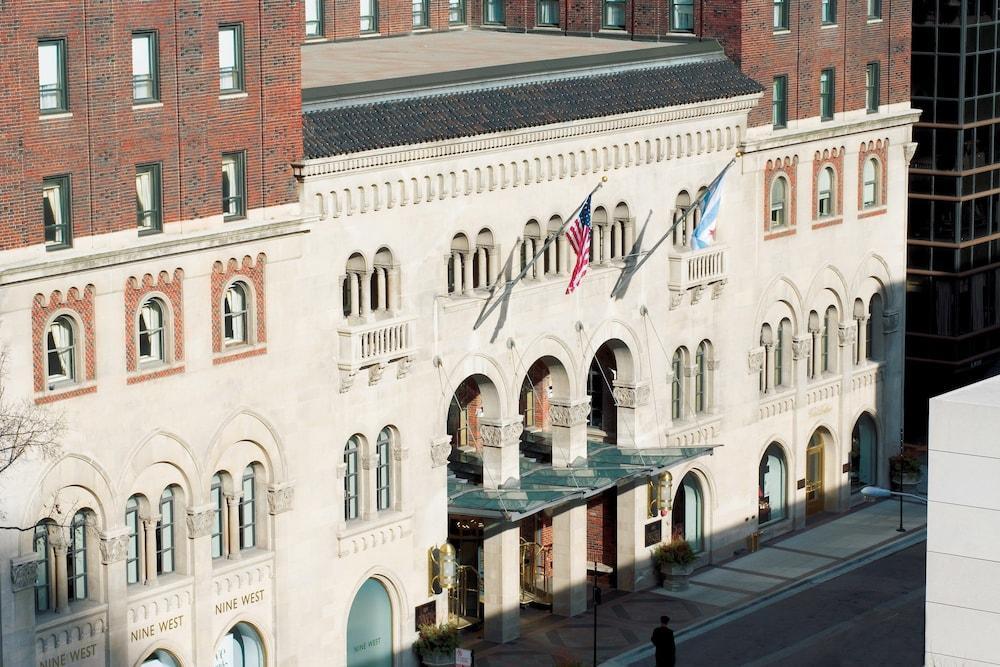 Foto del exterior de Hotel Warwick Allerton Chicago