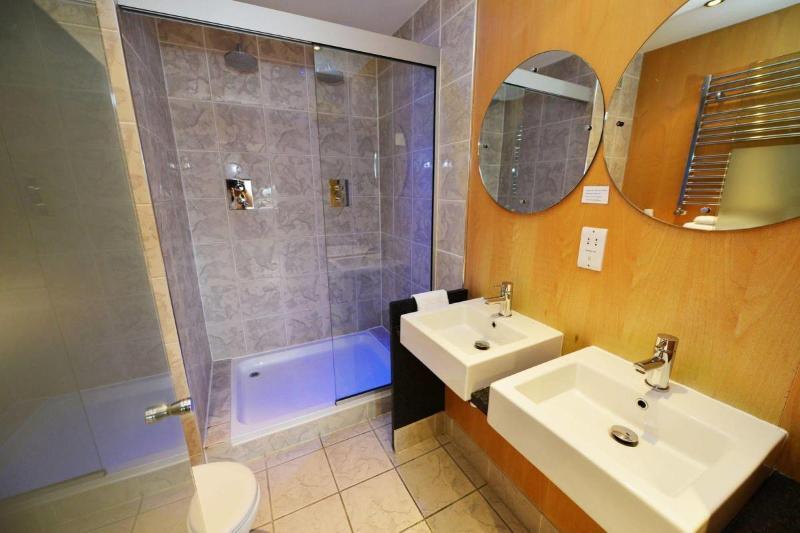 Foto del baño de Glynhill Hotel &amp;amp; Spa near Glasgow Airport