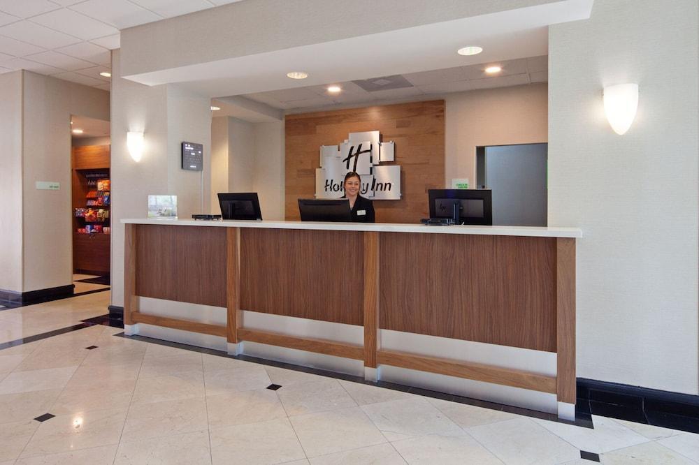 Foto de las zonas nobles de Holiday Inn Palmdale-Lancaster, an IHG Hotel