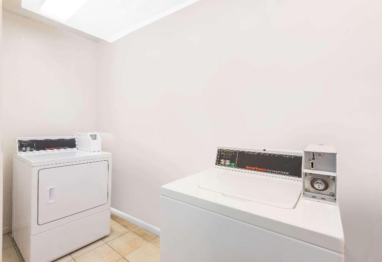 Foto general de Hotel Days Inn by Wyndham Arlington Pentagon