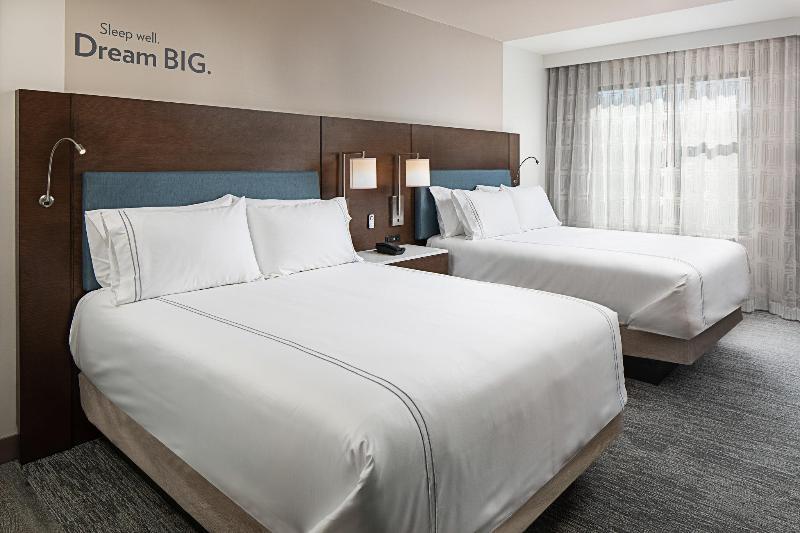 Foto de una habitación de EVEN Hotel Alpharetta - Avalon Area, an IHG Hotel