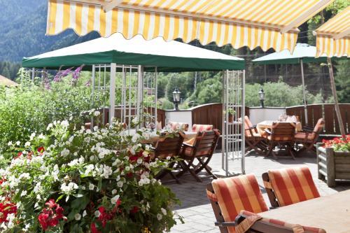 Photo – Hotel Troschana