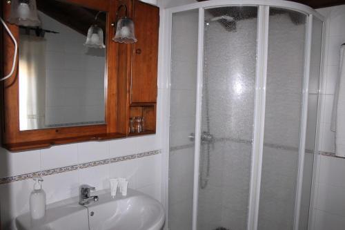 Foto del baño de Los Laureles Casa Rural