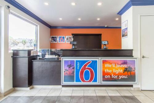 Foto de las zonas nobles de Motel 6-Anaheim, CA - Buena Park