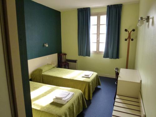 Room – Hôtel Croix des Nordistes