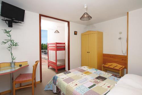 Foto de una habitación de Hôtel La Croix de Malte