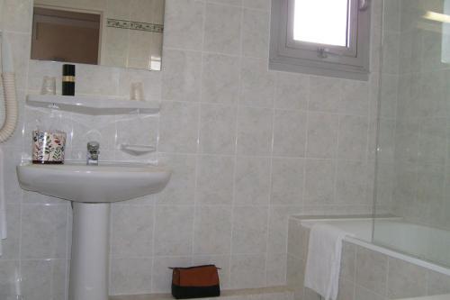 Foto del baño de Hotel Citotel Saint Jacques