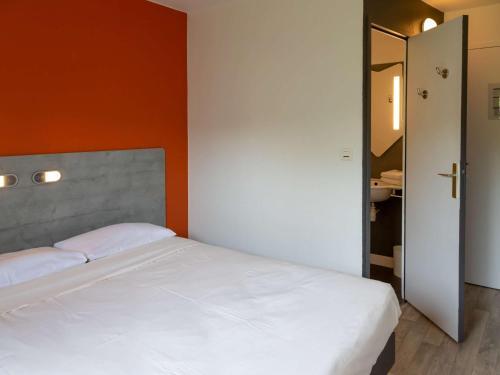 Foto de una habitación de Hotel ibis budget Redon