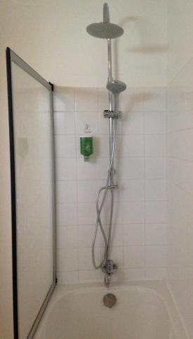 Bathroom – Hotel Logis Les Cols Verts