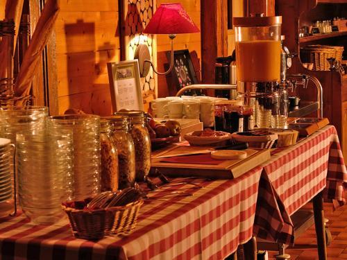 Foto de restauración de Hotel Esprit Montagne