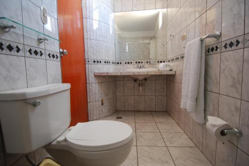 Foto del baño de Hotel Alegria Nasca