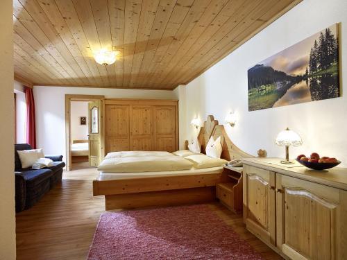 Room – Hotel Traube