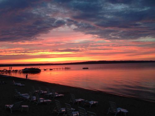 Photo – Hotel The Beach Haus - Traverse City