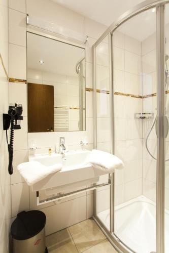 Bathroom – Hotel Schönauer Hof