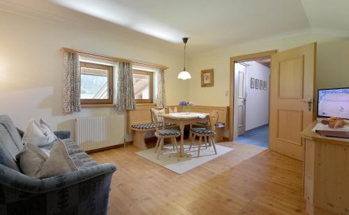 Room – Hotel Maximilian