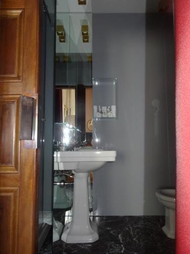 Foto del baño de Hotel Villa Fiordaliso