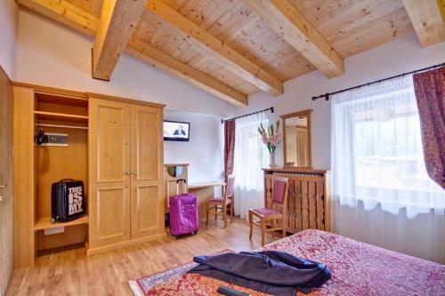 Foto de una habitación de Hotel Des Alpes