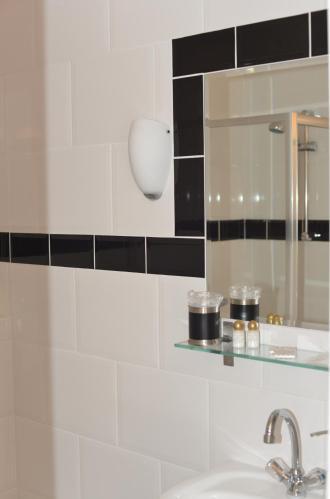 Foto del baño de Hotel Dirbach Plage