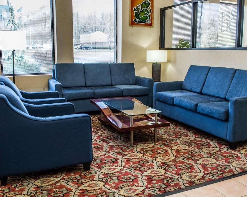 Photo – Hotel Comfort Suites Hagerstown Area